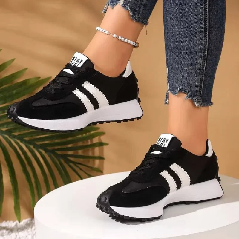 Lightweight Casual Walking Sneakers